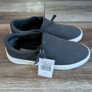 Kensie Black Slip-On Zipper Sneakers with White Sole